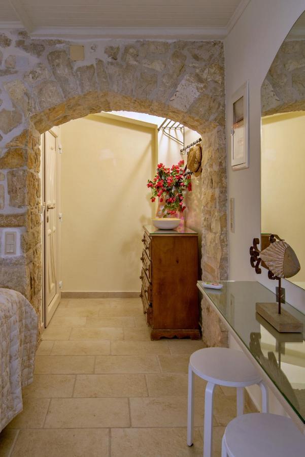 Pavlos Gaios Exterior photo